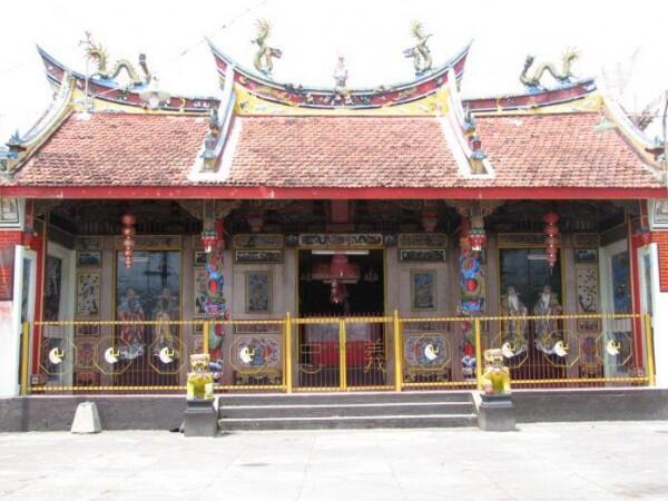 5 Klenteng di Jawa Tengah Ini Layak untuk Dikunjungi, Megah!