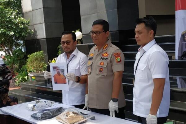 Pelaku Ancam Penggal Kepala Jokowi Sempat Melarikan Diri