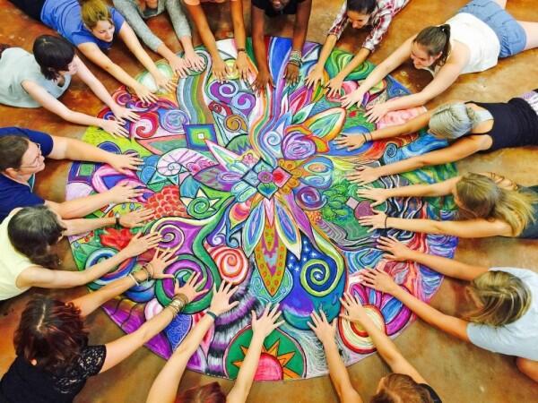 7 Fakta Art Therapy, Bentuk Terapi Psikologis yang Fun dan Menarik