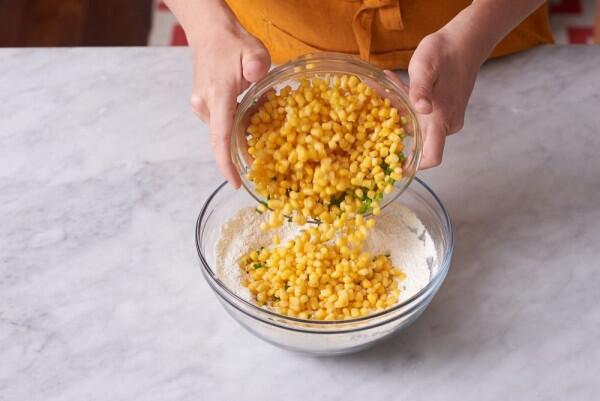5 Resep dan Cara Membuat Perkedel Jagung yang Enak Banget, Yuk Bikin!