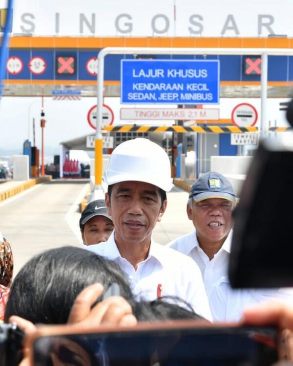 Diancam Akan Dipenggal, Presiden Jokowi Minta Semua Pihak Menahan Diri