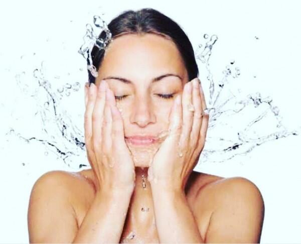 7 Tips Puasa yang Bikin Wajahmu Berseri, Dijamin!