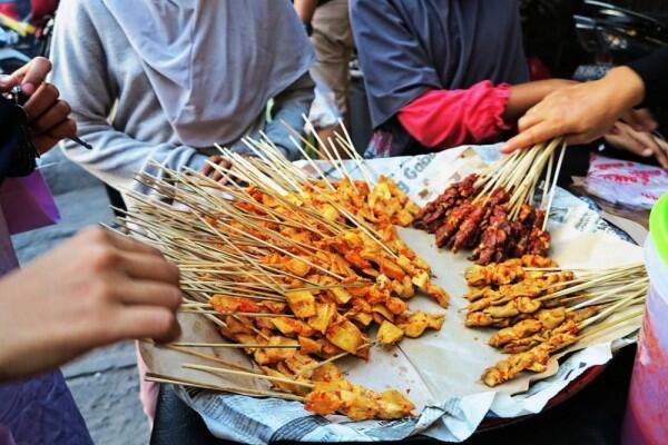 4 Takjil Ini Hanya Bisa Kamu Nikmati di Daerah Asalnya