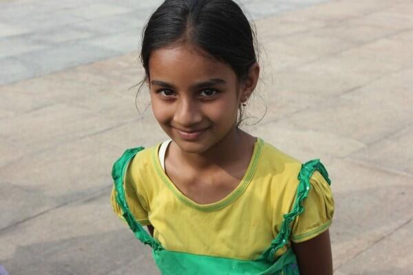 15 Ide Nama Anak Perempuan Berbahasa India, Unik dan Bermakna Indah