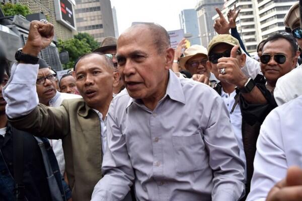Kivlan Zen Dituduh Melarikan Diri, Kuasa Hukum: Polri Harus Minta Maaf