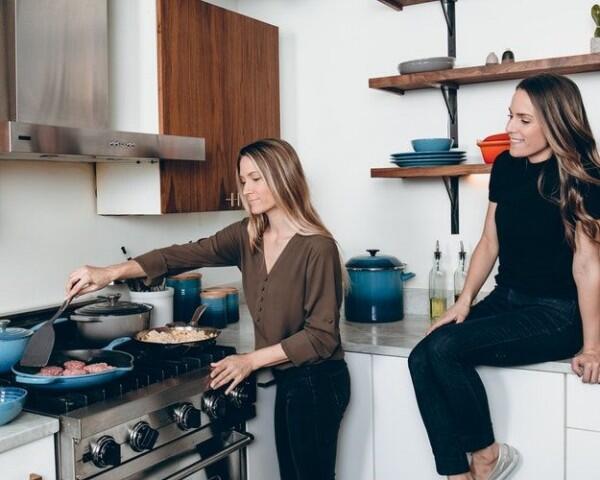 5 Alasan Mengapa Kamu Harus Memasak Makanan Sendiri Saat Puasa