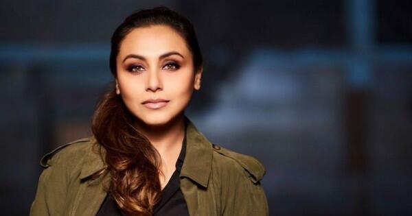 10 Aktris Bollywood yang Tetap Menawan Meski Berusia di Atas 40 Tahun