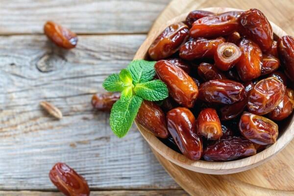 6 Makanan Sehat yang Sebaiknya Dikonsumsi Penderita Maag Saat Berbuka