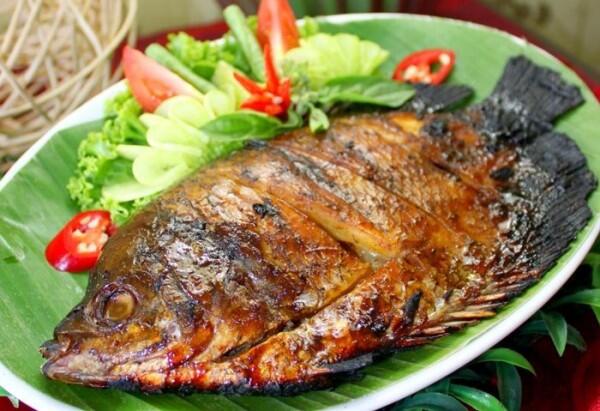 6 Makanan Sehat yang Sebaiknya Dikonsumsi Penderita Maag Saat Berbuka