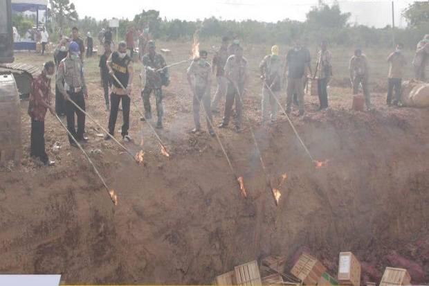 Bea Cukai Aceh Musnahkan Barang Ilegal Senilai Miliaran