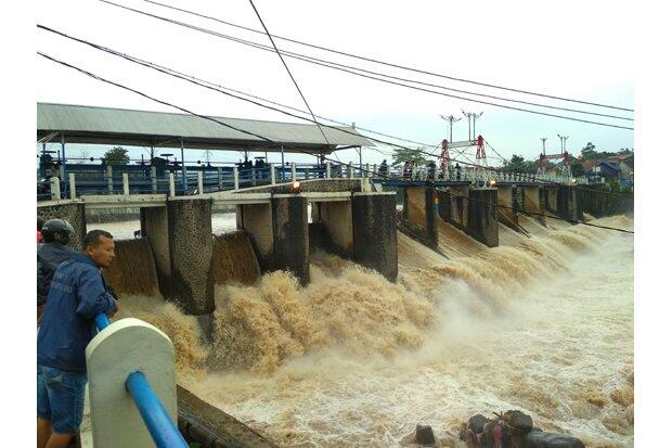 Terima Bantuan DKI, Pemkot Bogor Naturalisasi Ciliwung