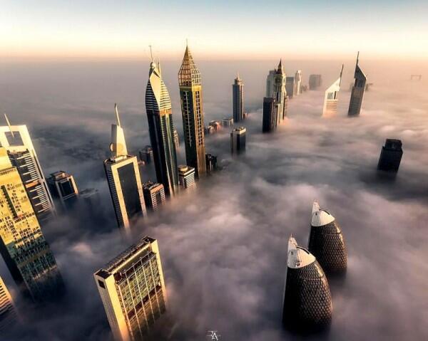 6 Fakta Menarik Burj Khalifa, Bangunan Tertinggi di Dunia