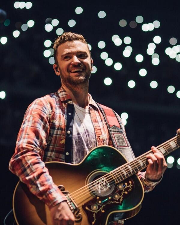 Raih Gelar Doktor Kehormatan, Ini Perjalanan Karier Justin Timberlake