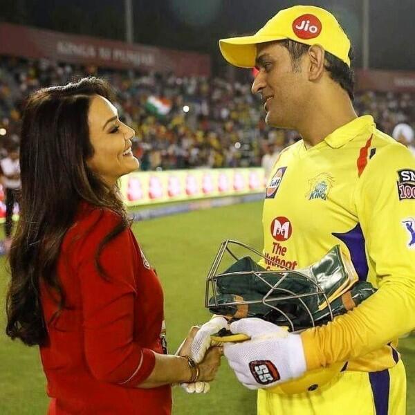 Awet Muda! 12 Potret Terkini Preity Zinta yang Makin Anggun