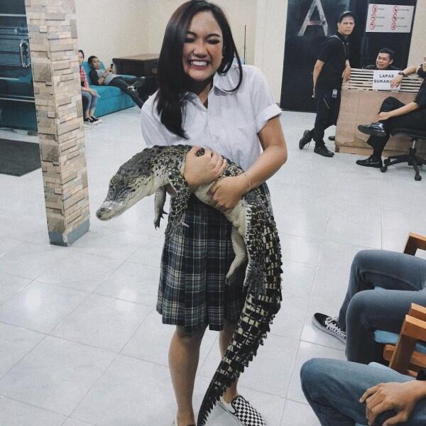 11 Fakta Marion Jola, Penyanyi Berprestasi yang Makin Memesona