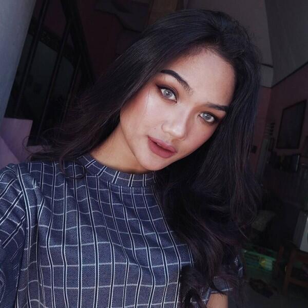 11 Fakta Marion Jola, Penyanyi Berprestasi yang Makin Memesona
