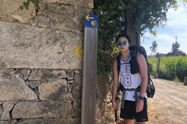 10 Potret Liburan Jung Il Woo Ala Backpaker di Eropa, Keren!
