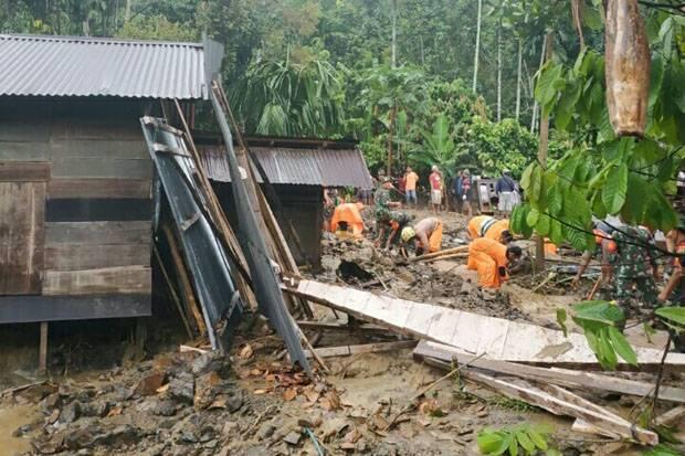 5 Rumah Warga Rusak Tersapu Banjir di Padangsidimpuan