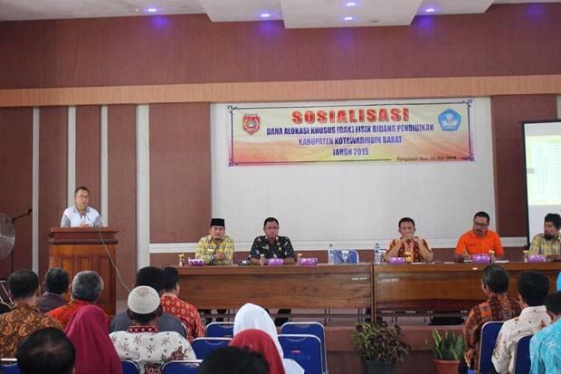 Disdikbud Kobar Gelar Sosialisasi Dana DAK Fisik 2019 ke Sekolah Penerima
