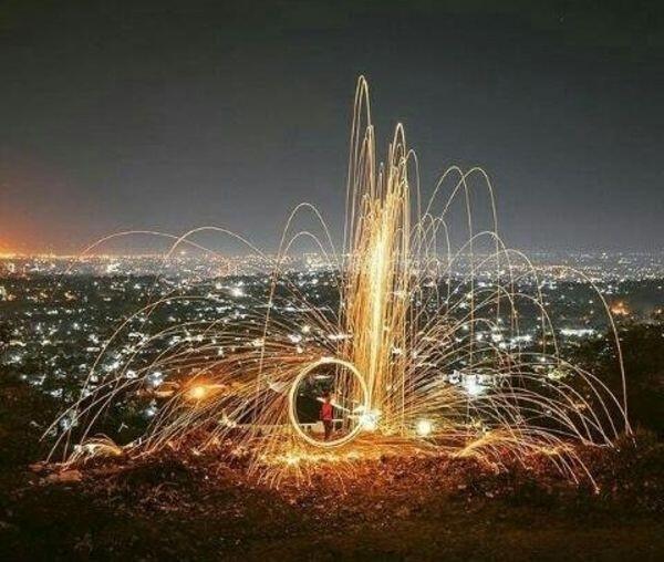 10 Bukit Bintang Kece di Indonesia Ini Tawarkan Suasana Romantis