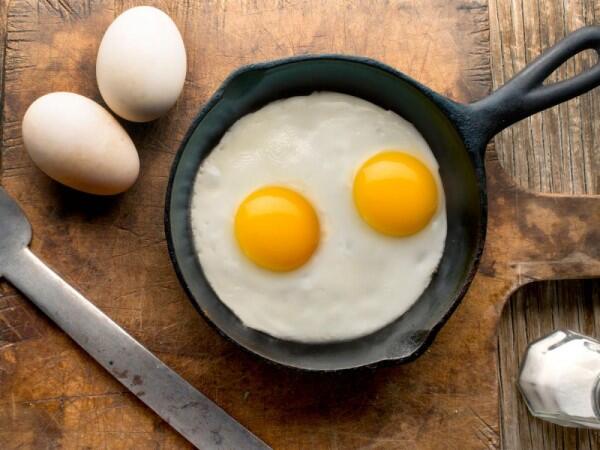 7 Makanan Ini Bermanfaat Meningkatkan Kecerdasan Otak dan Memori, Lho!