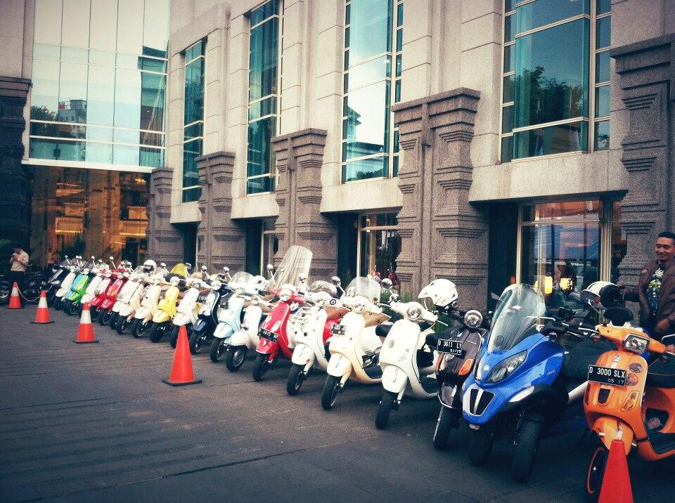 Suka Vespa? Kamu Bisa Gabung di 3 Komunitas Ini Gan!