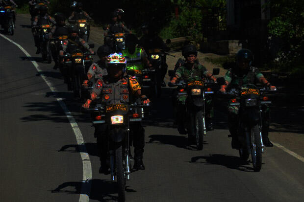 Polisi-Tentara Giatkan Patroli Malam di Jakarta Selama Bulan Ramadhan
