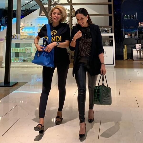 10 Potret Persahabatan Nikita Mirzani & Fitri Salhuteru, Goals Banget!