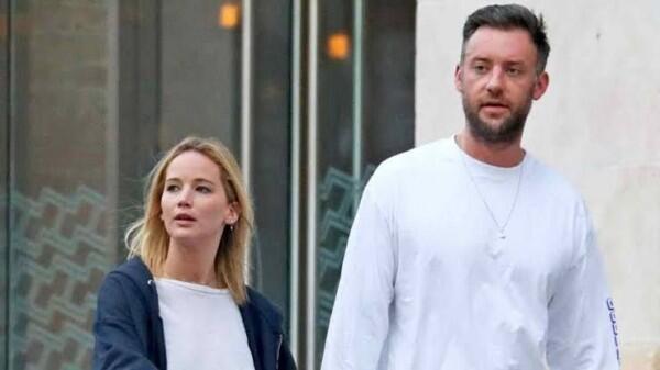 Kabar Bahagia, Ini 5 Fakta Pesta Pertunangan Jennifer Lawrence!