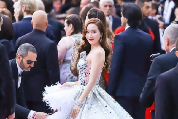 8 Potret Elegan Jessica Jung Hadiri Festival Film Cannes 2019