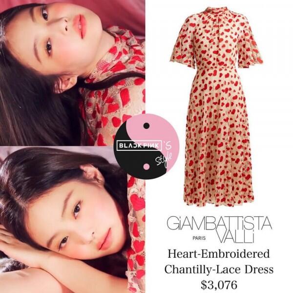 10 Gaya Floral Dress Ala BLACKPINK, Bikin Makin Girly Saat Hangout!