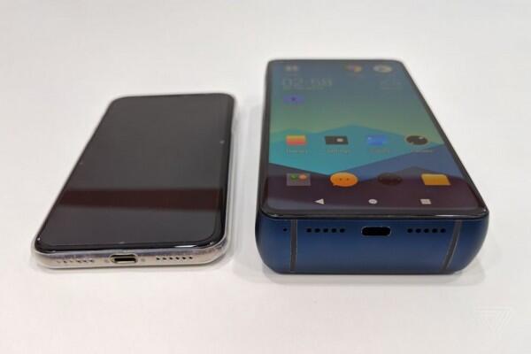 7 Desain Smartphone Paling Aneh Ini Bakal Bikin Kamu Tak Habis Pikir