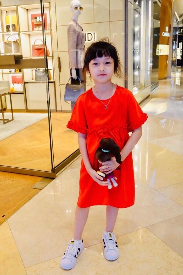 10 Pesona Elea Putri Ussy - Andhika yang Makin Mirip Artis Cilik Korea