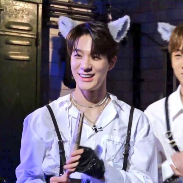 10 Potret Transformasi Jeno NCT Dream dari Imut Hingga Jadi Manly