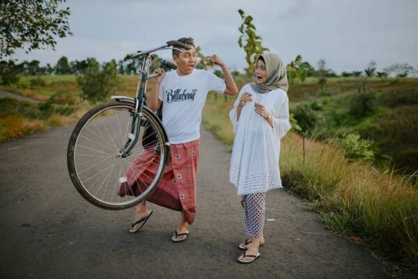 10 Ide Foto Prewedding Unik, Gak Melulu Harus Formal