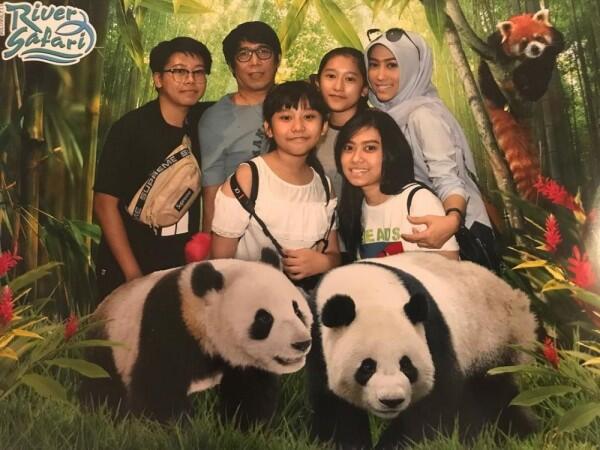 Terpaut Usia 18 Tahun, 10 Momen Romantis Parto Patrio & Diena Risty