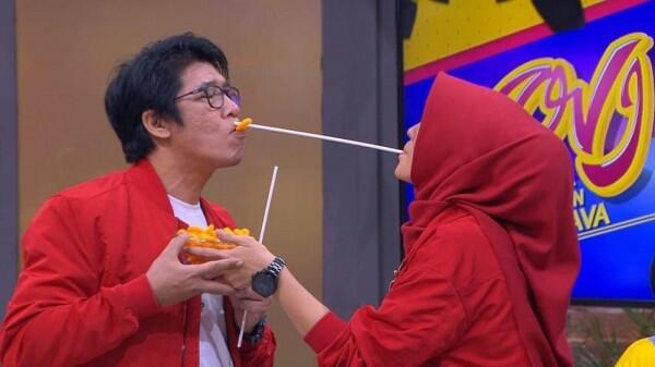 Terpaut Usia 18 Tahun, 10 Momen Romantis Parto Patrio & Diena Risty