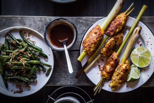 Resep Sate Lilit Bali yang Gak Kalah Sama Sate Padang & Madura