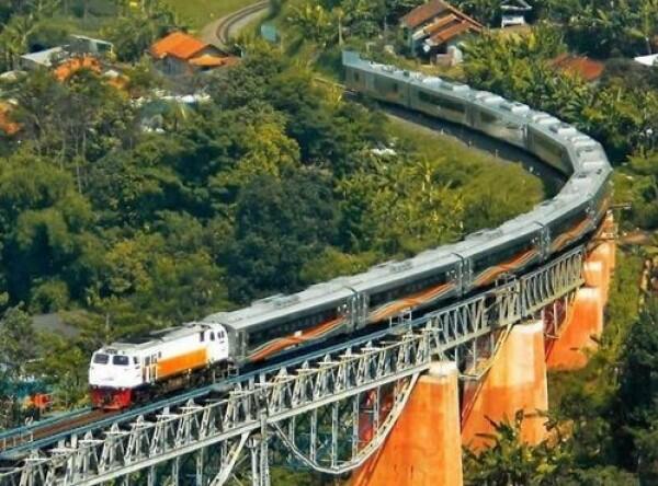 78 Kereta Siap Beroperasi Untuk Masa Lebaran