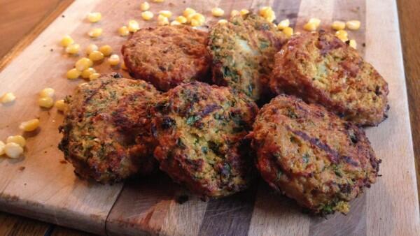7 Menu Ala Persia yang Selalu Hadir di Bulan Ramadan, Yuk Cobain!