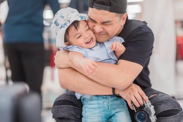 9 Potret Kebersamaan Glenn Alinskie dan Nastusha yang Menggemaskan