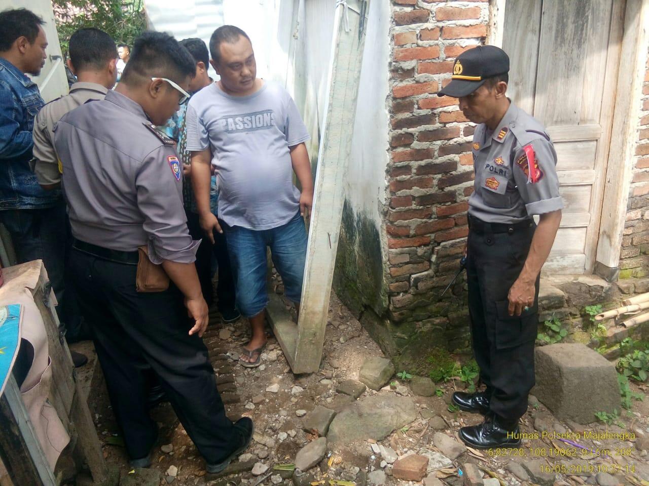 Kapolsek Majalengka Kota Cek Lokasi Pergeseran Tanah