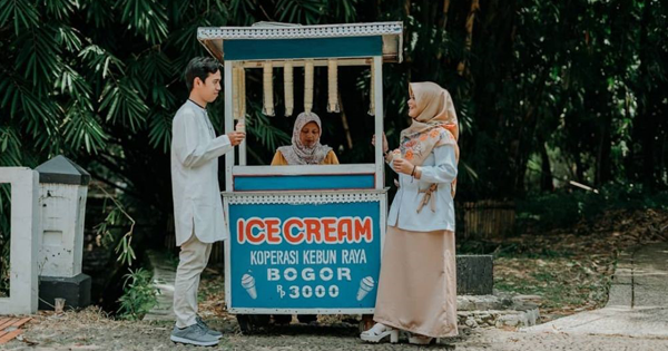 Foto Pre-Wedding yang Santai Lebih Ngena Di Hati Untuk Dikenang, GanSis!