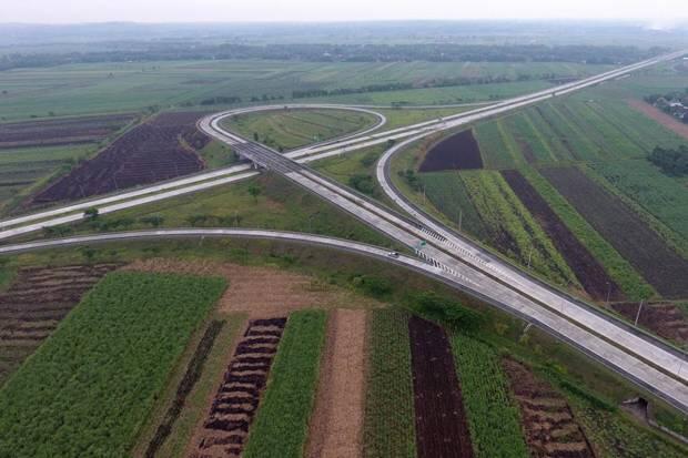 Astra Infra Akuisisi 44,5% Ruas Tol Surabaya-Mojokerto