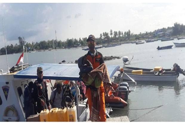 Speedboat Berpenumpang Tenaga Medis dan Pasien Rusak di Laut