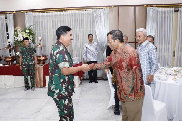 Panglima TNI Minta Para Tokoh Bantu Persatukan Kembali Masyarakat