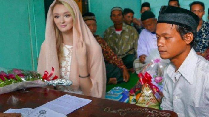 Nur Khamid Yang Nikahi Bule, kini ditinggal pergi istri ke inggris