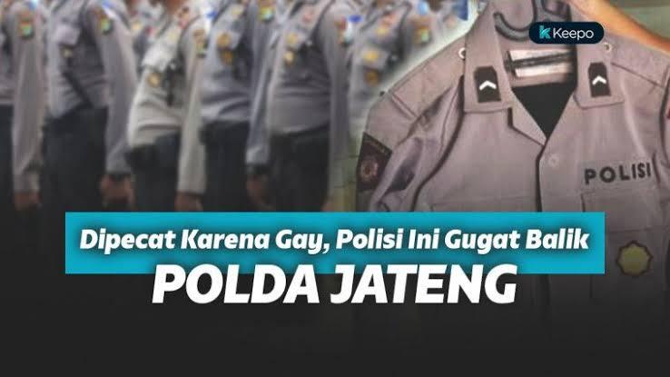 Setujukah Kalian Bila Polisi/TNI Gay Di Pecat ?