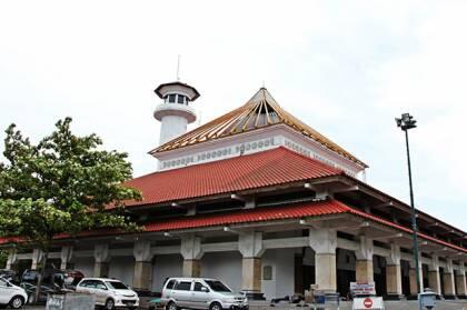 Masjid Tertua di Indonesia, dari Banyumas hingga Maluku Tengah