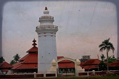 Masjid Tertua di Indonesia, dari Banyumas hingga Maluku Tengah